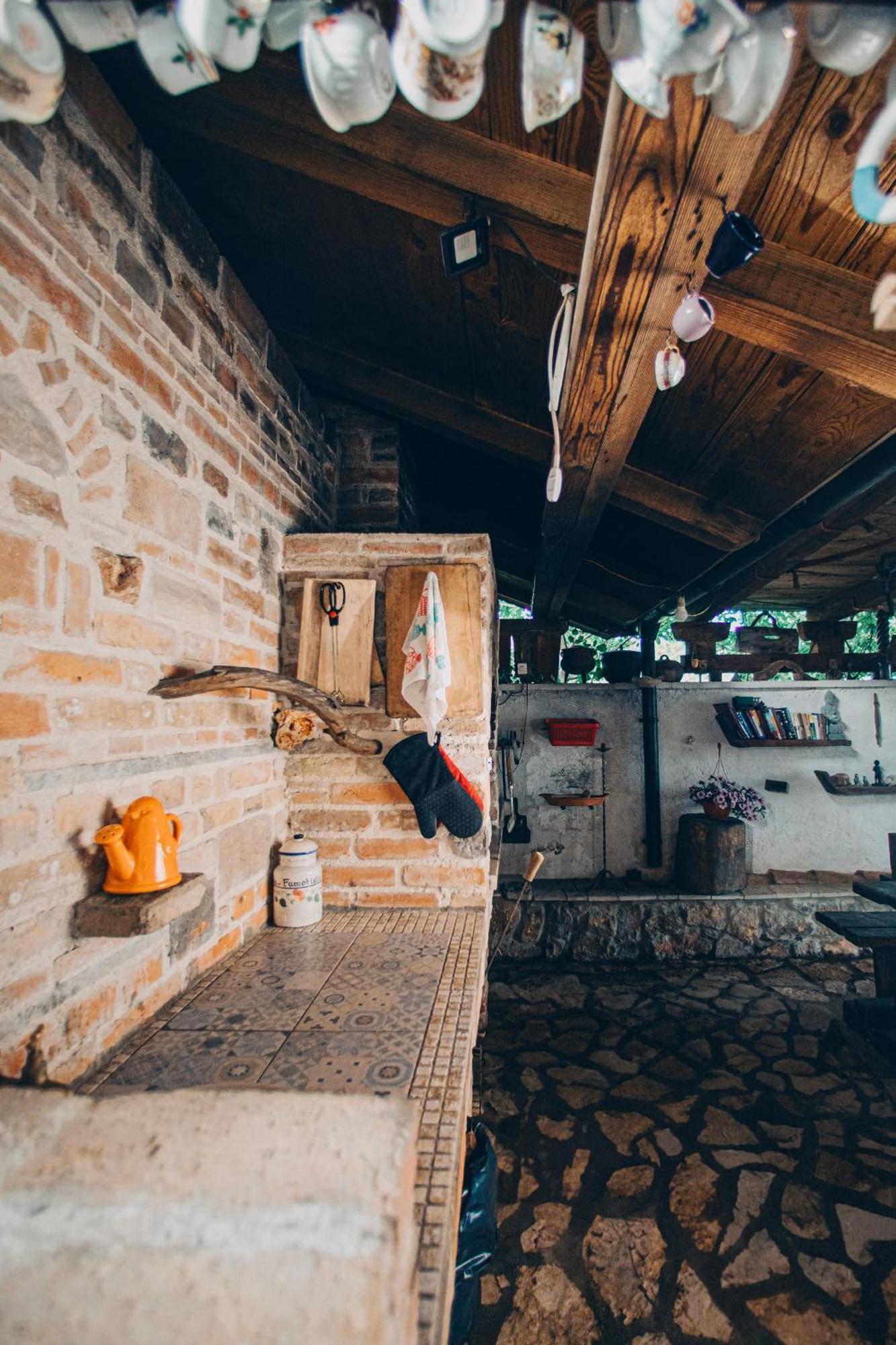 Villa Shu Krimovica エクステリア 写真