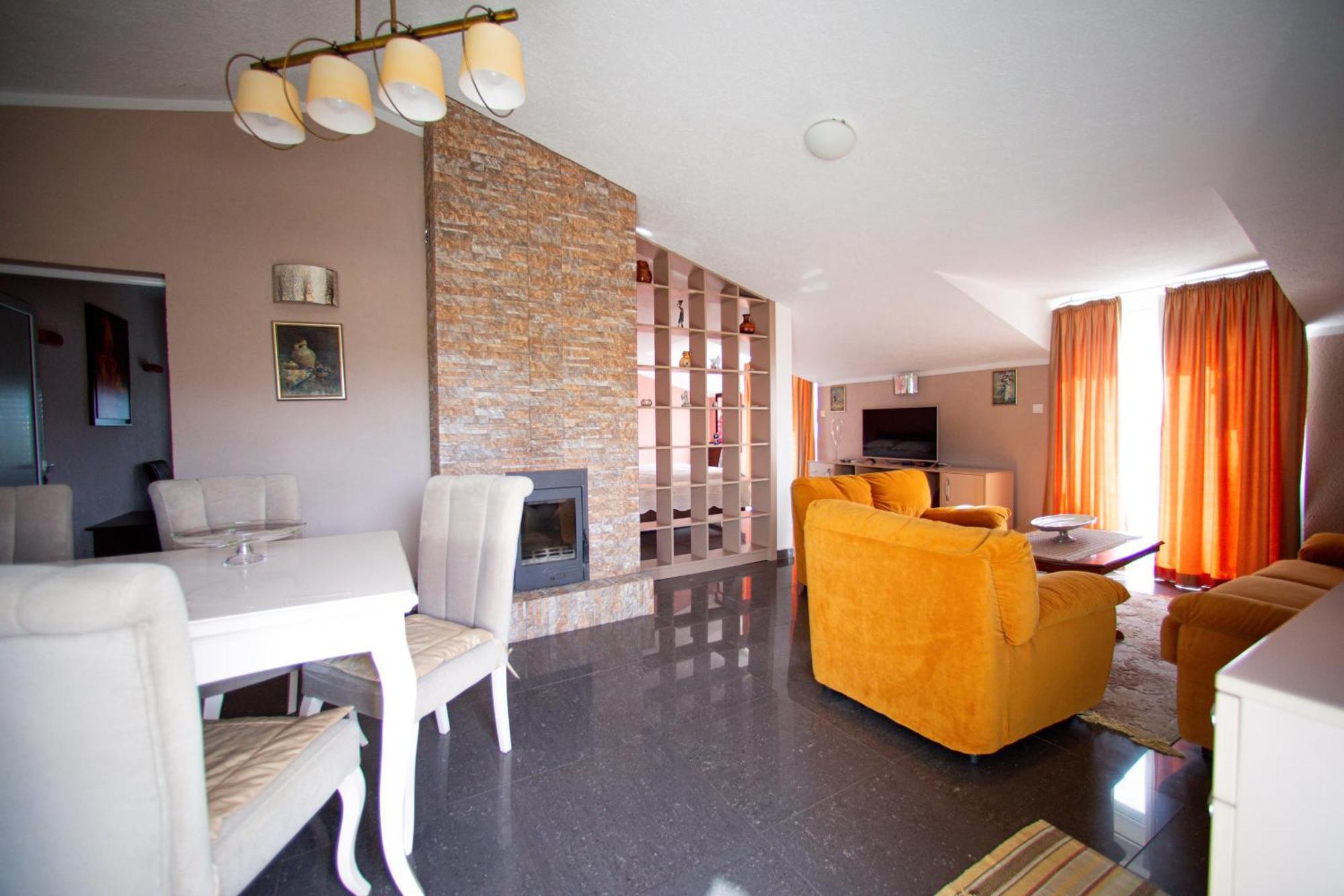 Villa Shu Krimovica エクステリア 写真