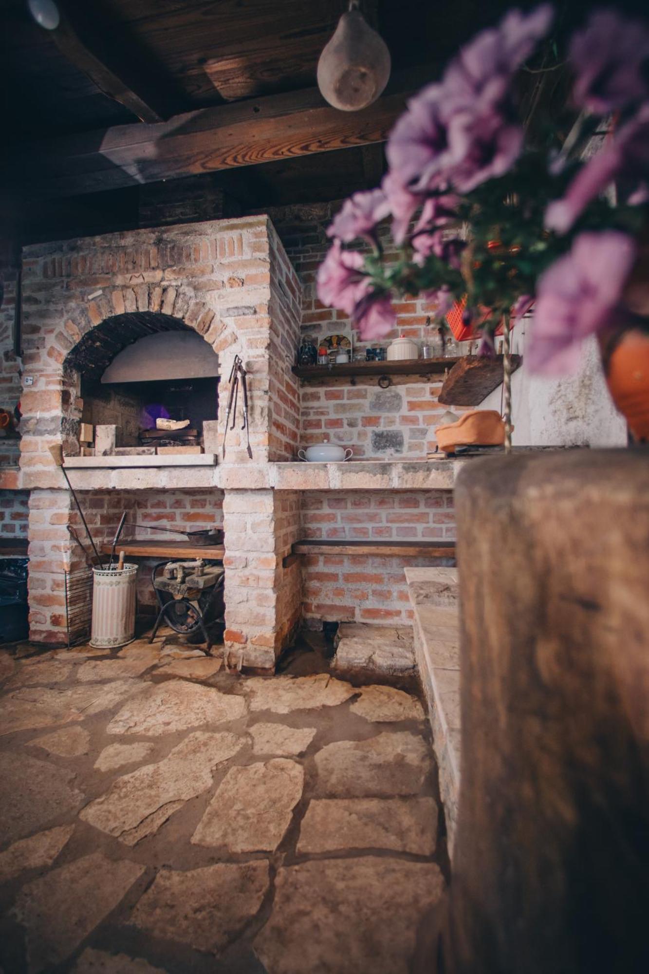 Villa Shu Krimovica エクステリア 写真